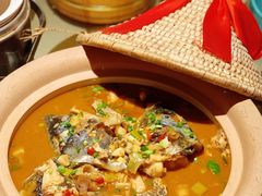 青椒焖水库鱼头-两湖厨子·湖南菜·湖北菜·河鲜(康乐店)