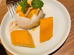 香芒双色糯米-安南越南餐厅(青岛万象城店)