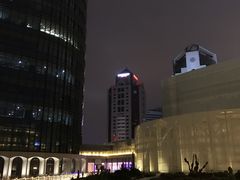 -上海世纪汇广场