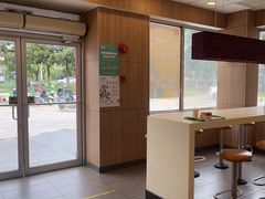 -麦当劳(花桥得来速店)