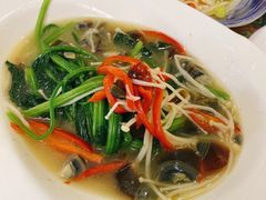 上汤菠菜-新疆红柳花餐厅(新洲店)