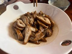 -老鼎万春卤菜(五代传承创始老店)