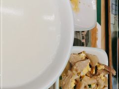 -老乡鸡(上海白玉兰广场店)