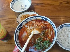 -鑫花溪牛肉米粉(印象水街都心荟店)