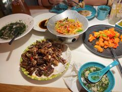 -荷塘秋月·本帮江浙菜(国权路店)