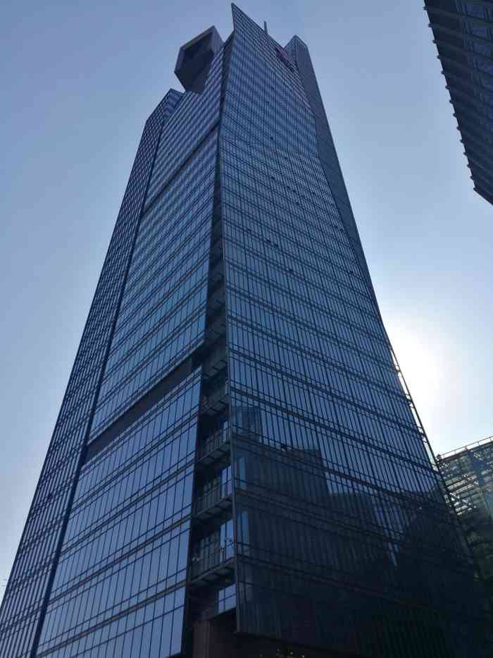 荔枝文创(荔枝广场店)-"位于江苏广电大厦一层,招牌跟显眼.广电文.