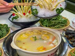 -土连锅·现熬养生汤锅(梁家巷店)