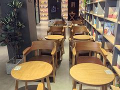 -魔方城市书房(中街益田店)