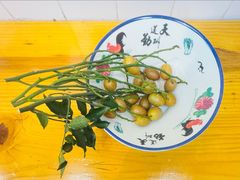 -明姨仔潮汕美食·碳炉猪脚·汕尾牛腩饭·起片鸡煲(起义路店)