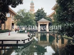 -星河湾商业街地面停车场