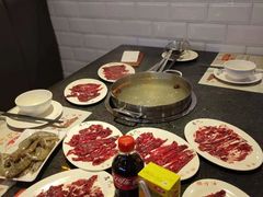 -名门潮牛·鲜牛肉海鲜火锅.烧烤自助餐厅(诚丰广场店)