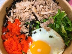 金枪鱼鱼籽拌饭-花腰餐吧Bistro烧烤 傣味(传媒大学店)