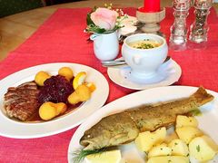 红酒鸭胸肉-布劳伽斯特豪夫哈尔施塔特宾馆