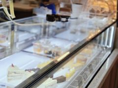 -Dough&Joe团憩(瑞虹天地月亮湾店)