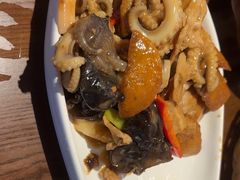 -前海沿·青岛菜(李沧万达店)