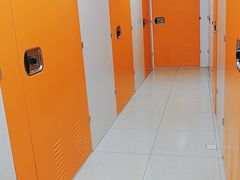 -安东易迷你自助仓储寄存仓库(杨浦店)
