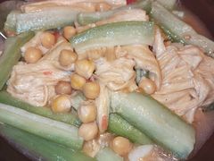 -耶里夏丽·新疆菜·28年喀什老馆(田林东路店)