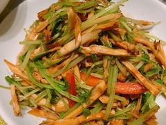-柒园·三十年创意杭帮菜(龙湖滨江天街店)