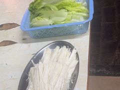 -威邵鸡煲(西华路总店)