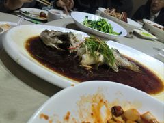 -鸭王烤鸭店(三里河店)