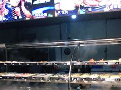 面包甜点陈列柜-五彩凉山自助西昌烧烤(柳翠路店)