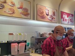 -Tims天好咖啡·贝果(成都东站捷枫店)