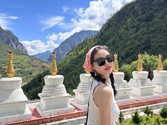 -香格里拉大峡谷巴拉格宗国家级风景名胜区丽江中旅旅游质量服务点