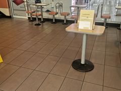 -麦当劳(西安雁塔路店)