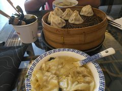 -笑来喜馄饨小笼工坊店(湖滨街店)