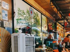 -大树下海鲜饭店
