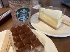 -星巴克(南京鼓楼吾悦广场店)