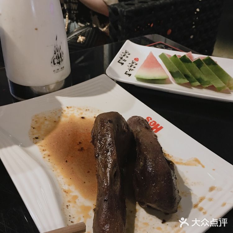 麻辣鲜香，连吃3只不撒手的就是她啦！