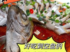 -小凤庭·地道湖北菜武昌鱼·藕汤(38年黄鹤楼店)