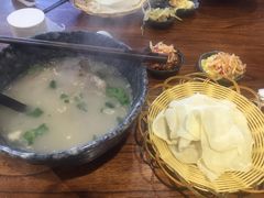 -丁里羊肉小镇(天鹅湖总店)