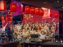 -VIVA·百人年会团建篮球场轰趴馆