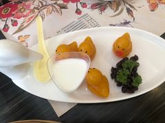 卡通小黄鸭-虾饺妹·粤式手工点心(水荫路店)