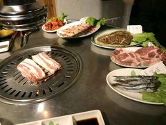 -缸桶屋韩国料理·全程帮烤(泰禾店)