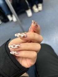 -尤米一站式美甲美睫