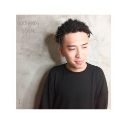 -Godhands美发设计沙龙