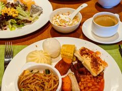 -大理实力希尔顿酒店•香全日制餐厅