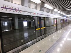 -红土地(地铁站)