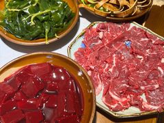 -重庆故事姊妹老火锅(财经学院店)
