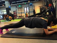 -Freedom Fitness私教健身俱乐部(徐虹北路店)