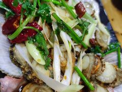 油泼扇贝-老东镇啤酒屋海鲜加工·蒸汽海鲜·海鲜烧烤(台东店)