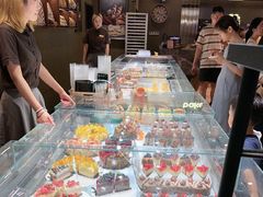 -红跑车(滨湖银泰店)