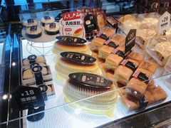 -红跑车(三孝口店)