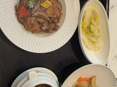 -臻儿屿月子会所(茶山店)