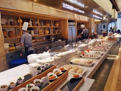 -雍和会海鲜姿造自助(湖东路店)