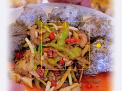 -四川小胡子海鲜(丁村万人海鲜广场店)