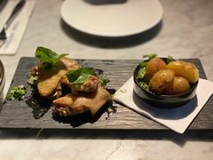 香烤鸡翅配烤薯仔-玛尚诺意式餐厅(官舍店)